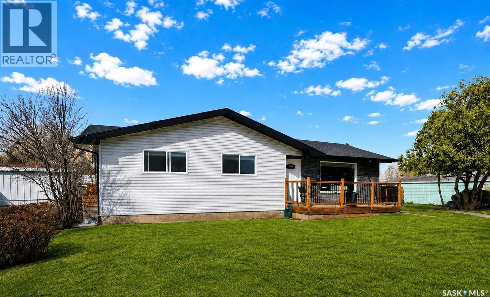 214 Pierce STREET, Strasbourg, Saskatchewan