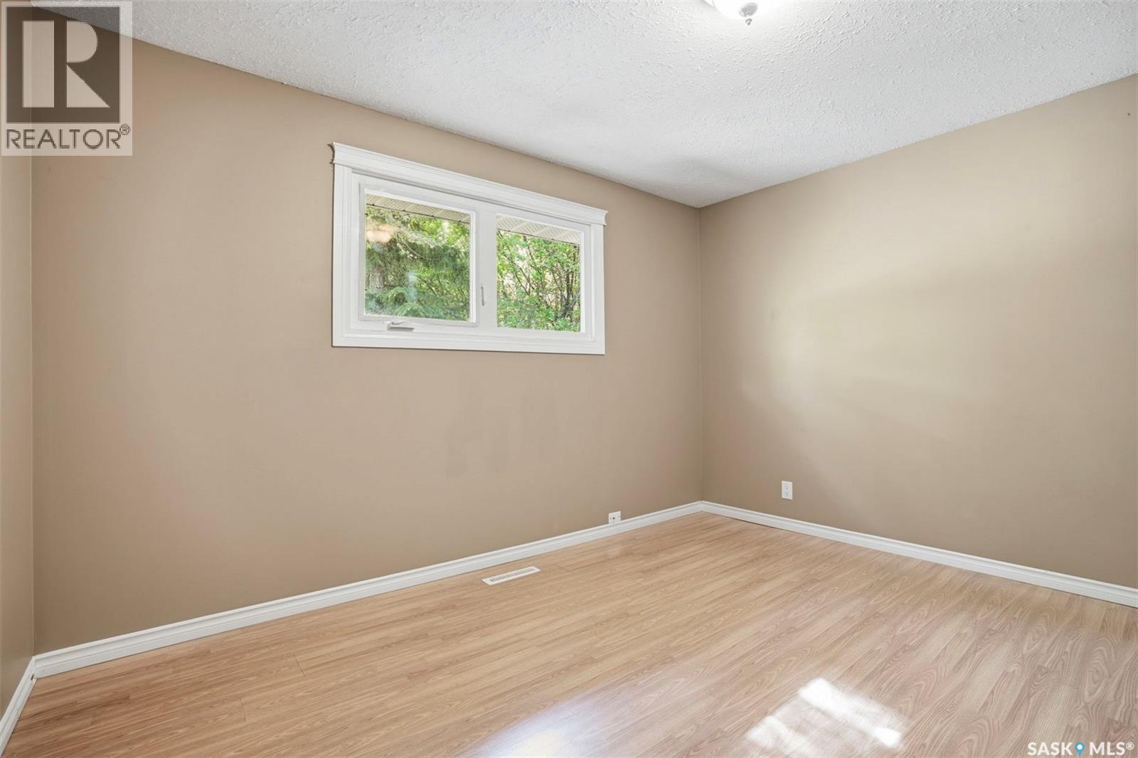 2019 Louise Avenue, Saskatoon, Saskatchewan  S7J 2C1 - Photo 14 - SK037882