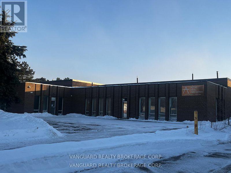 1001 FLINT ROAD, Toronto, Ontario