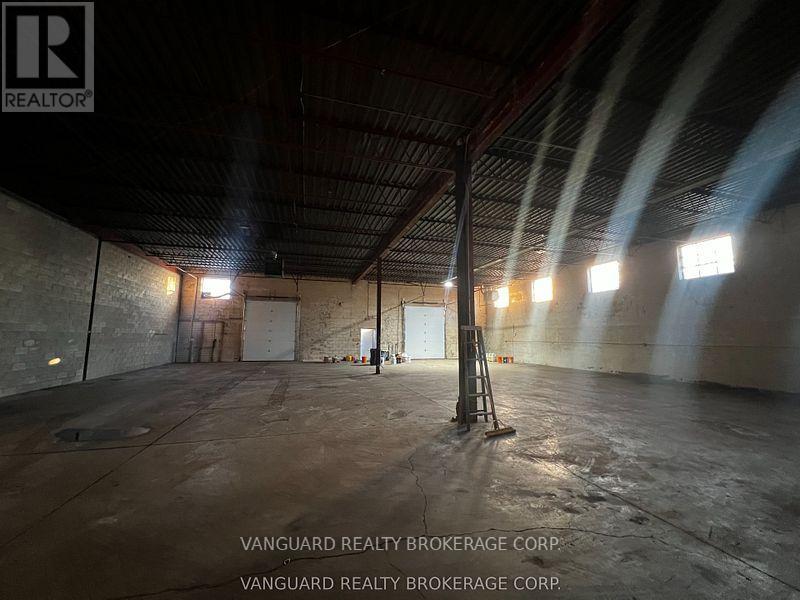 1001 Flint Road, Toronto, Ontario  M3J 2J6 - Photo 10 - W13234084
