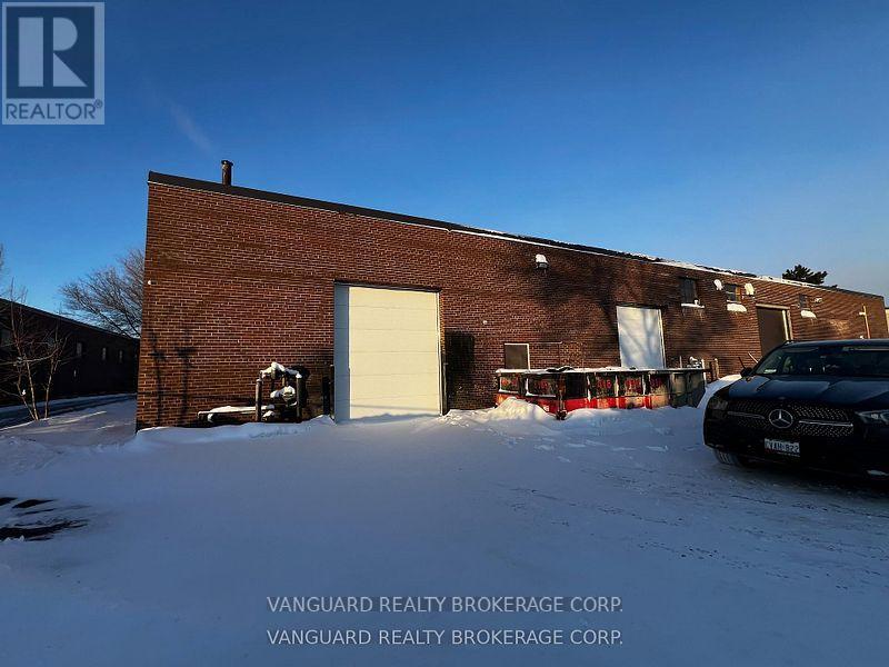 1001 Flint Road, Toronto, Ontario  M3J 2J6 - Photo 11 - W13234084