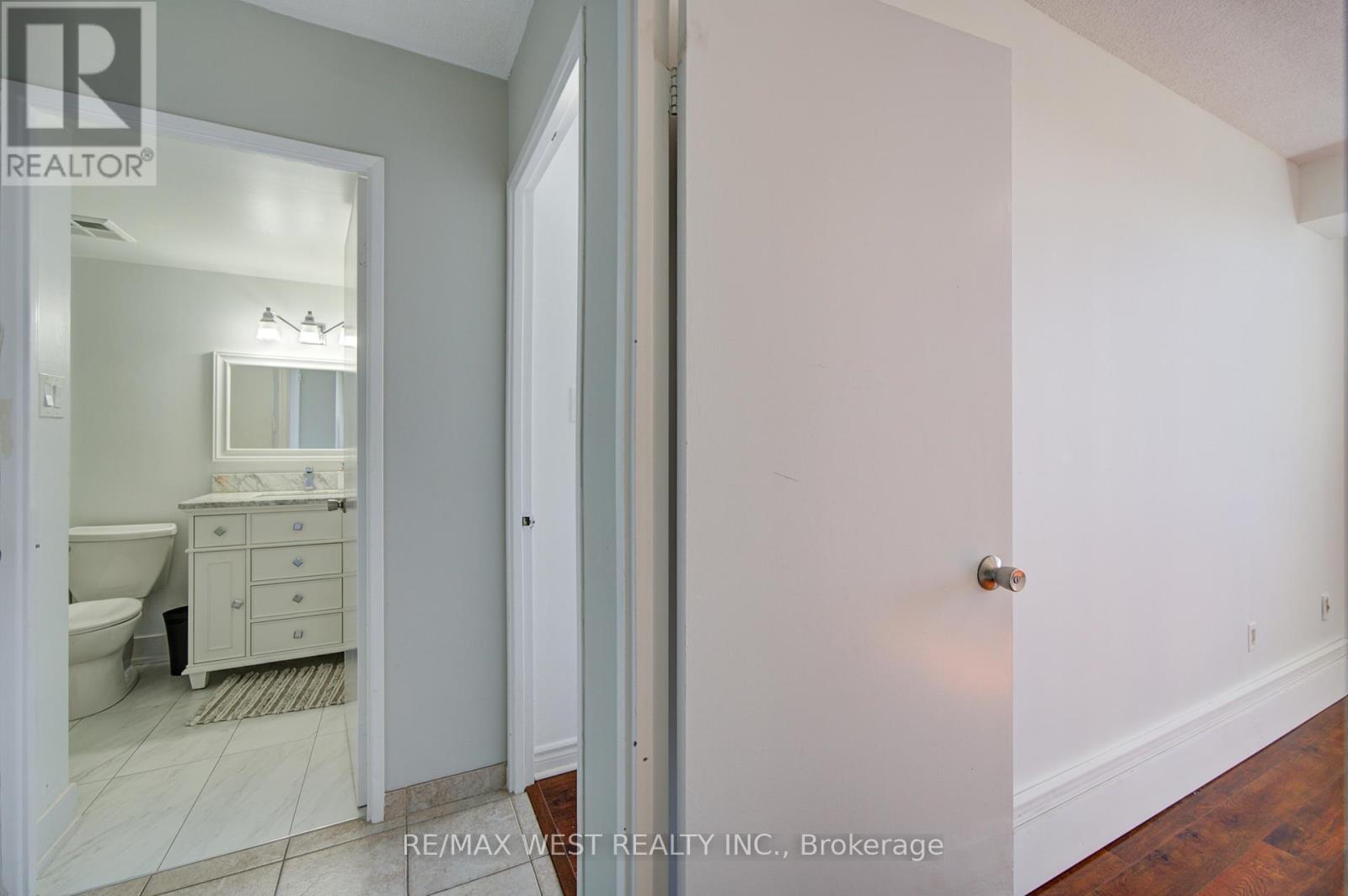 1309 - 3559 Eglinton Avenue W, Toronto, Ontario  M6M 5C6 - Photo 22 - W13234094