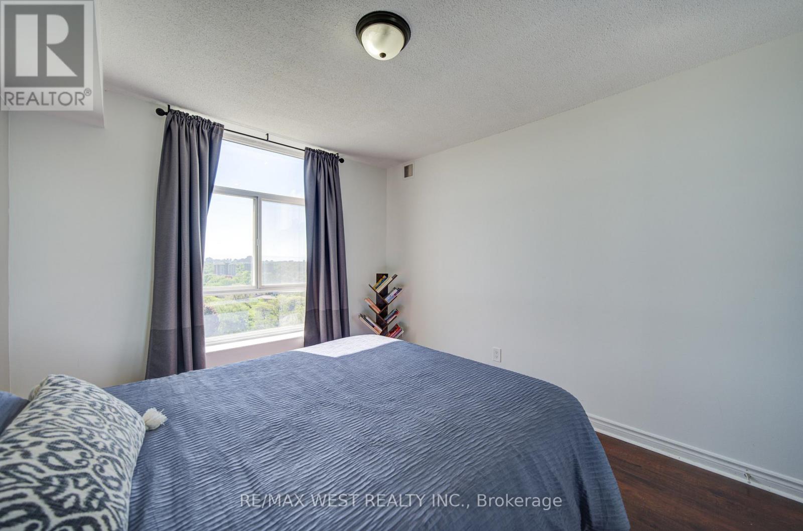 1309 - 3559 Eglinton Avenue W, Toronto, Ontario  M6M 5C6 - Photo 26 - W13234094