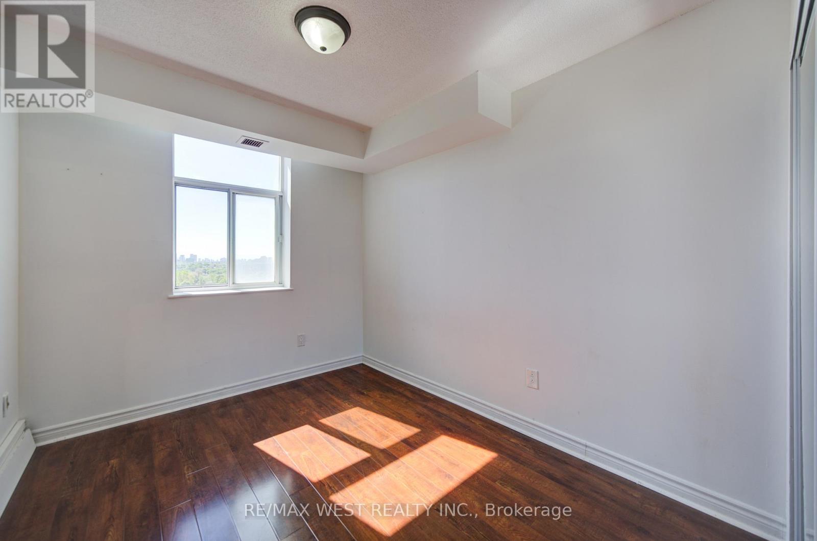 1309 - 3559 Eglinton Avenue W, Toronto, Ontario  M6M 5C6 - Photo 27 - W13234094