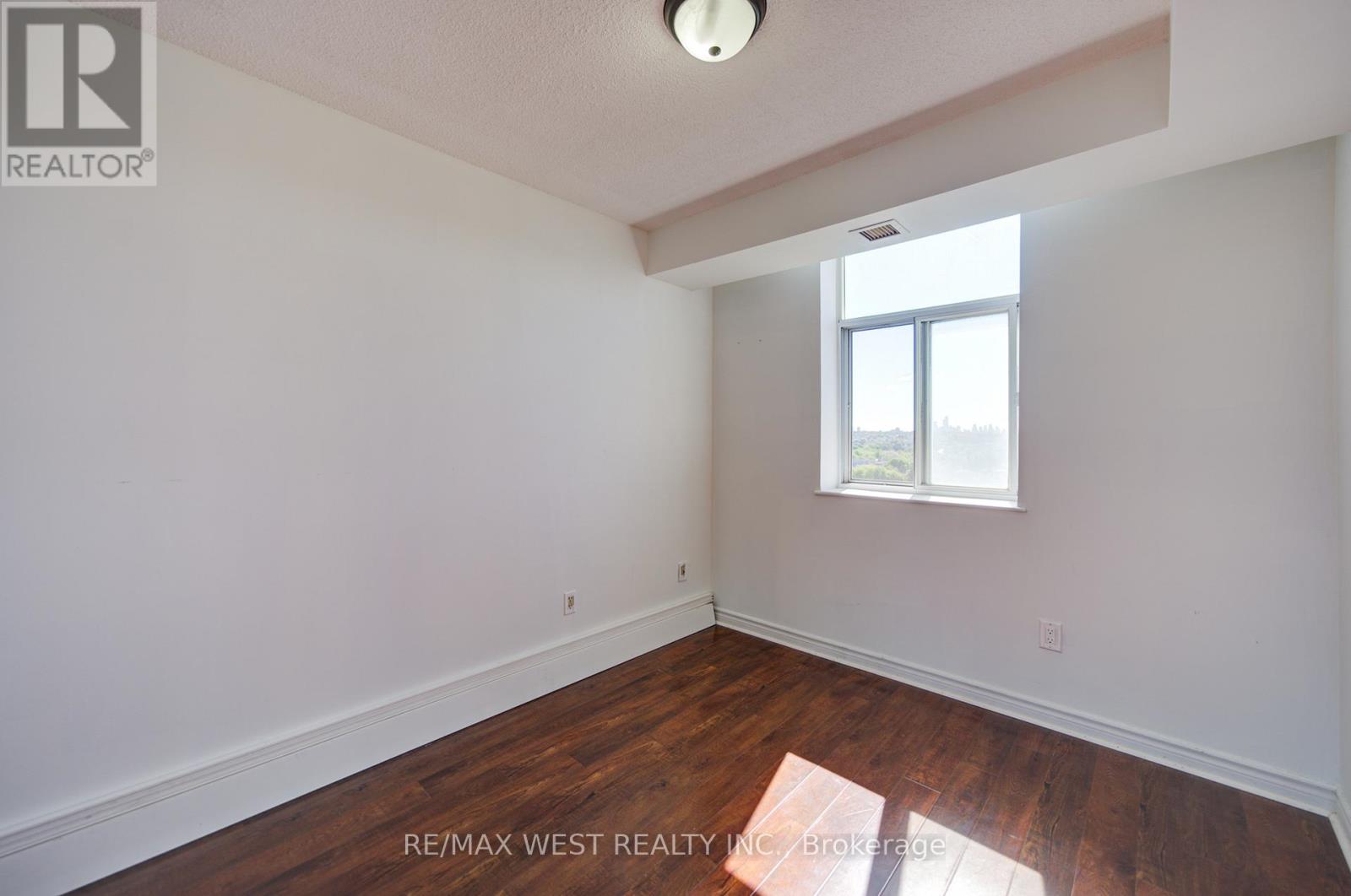 1309 - 3559 Eglinton Avenue W, Toronto, Ontario  M6M 5C6 - Photo 28 - W13234094