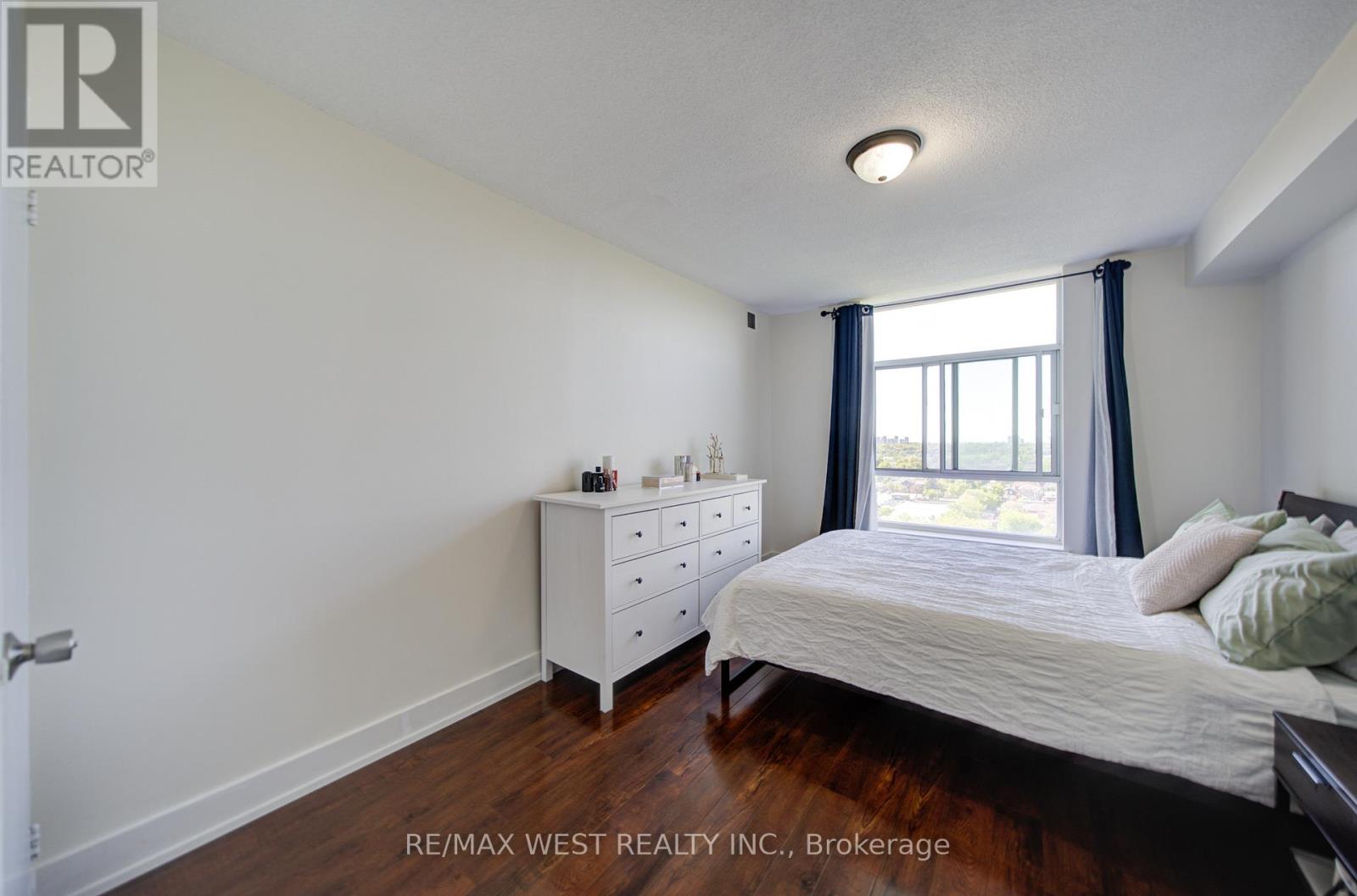 1309 - 3559 Eglinton Avenue W, Toronto, Ontario  M6M 5C6 - Photo 32 - W13234094