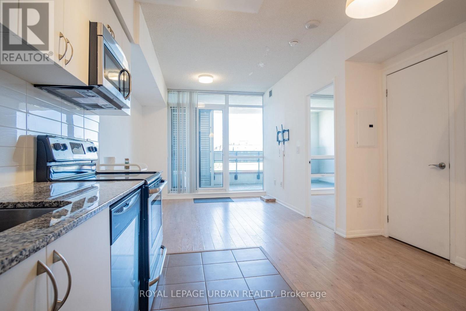 238 - 36 Via Bagnato, Toronto, Ontario  M6A 0B7 - Photo 8 - W13234166