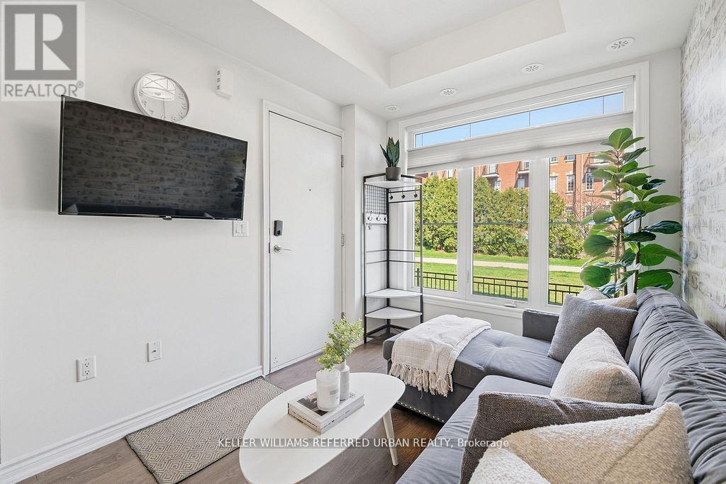 241 - 390 Hopewell Avenue, Toronto, Ontario  M6E 2S2 - Photo 2 - W13234184