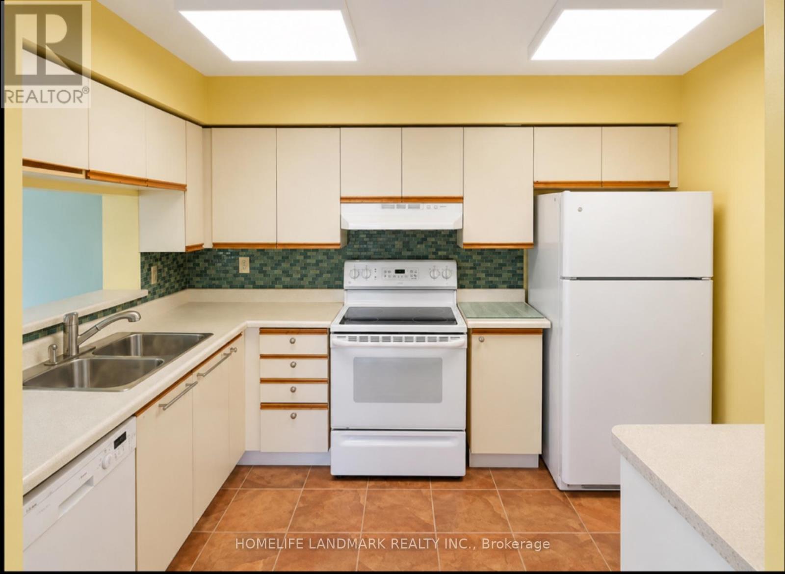 501 - 400 Webb Drive, Mississauga, Ontario  L5B 3Z7 - Photo 9 - W13234190