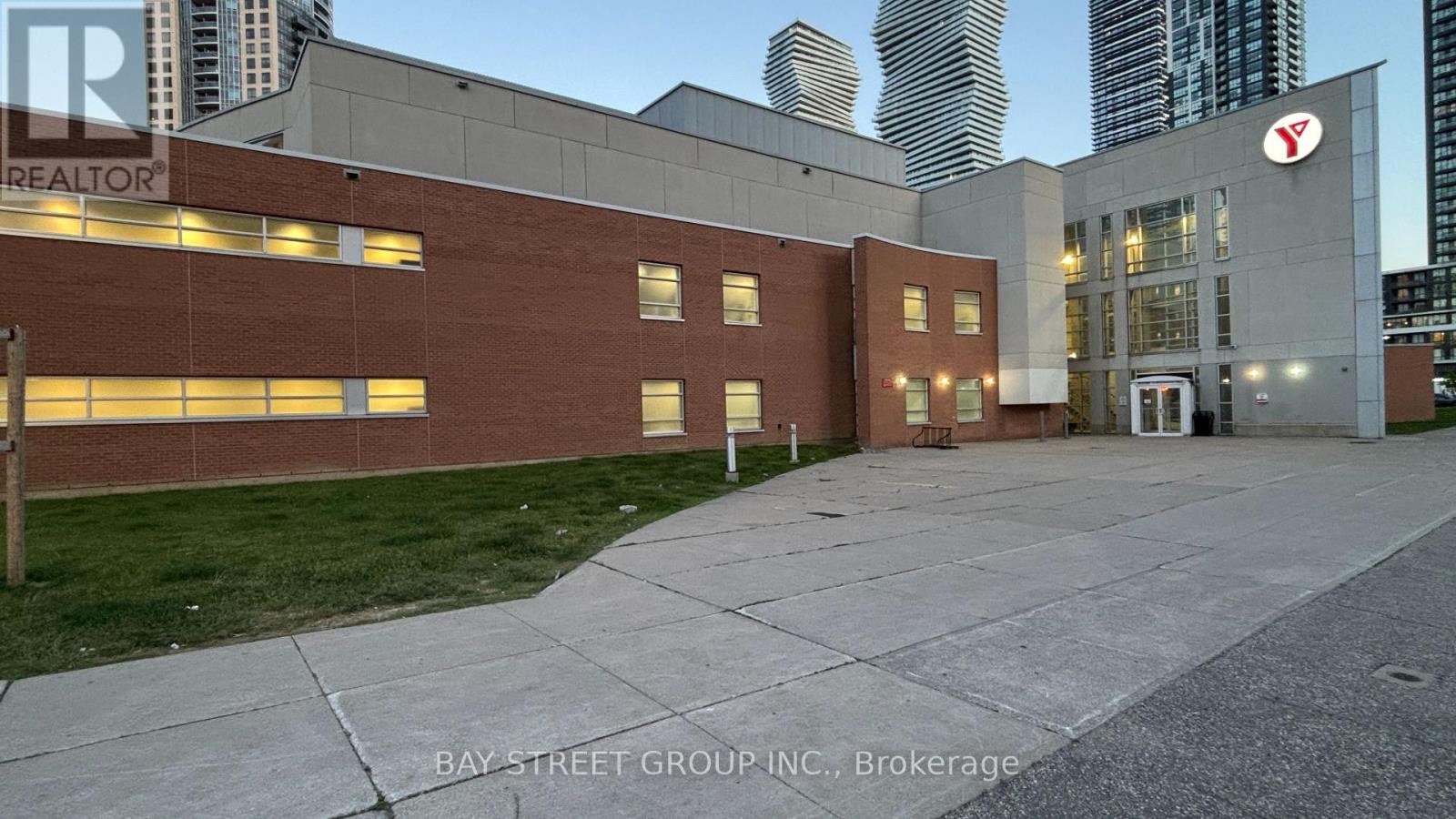 1913 - 310 Burnhamthorpe Road, Mississauga, Ontario  L5B 3Y5 - Photo 16 - W13234292