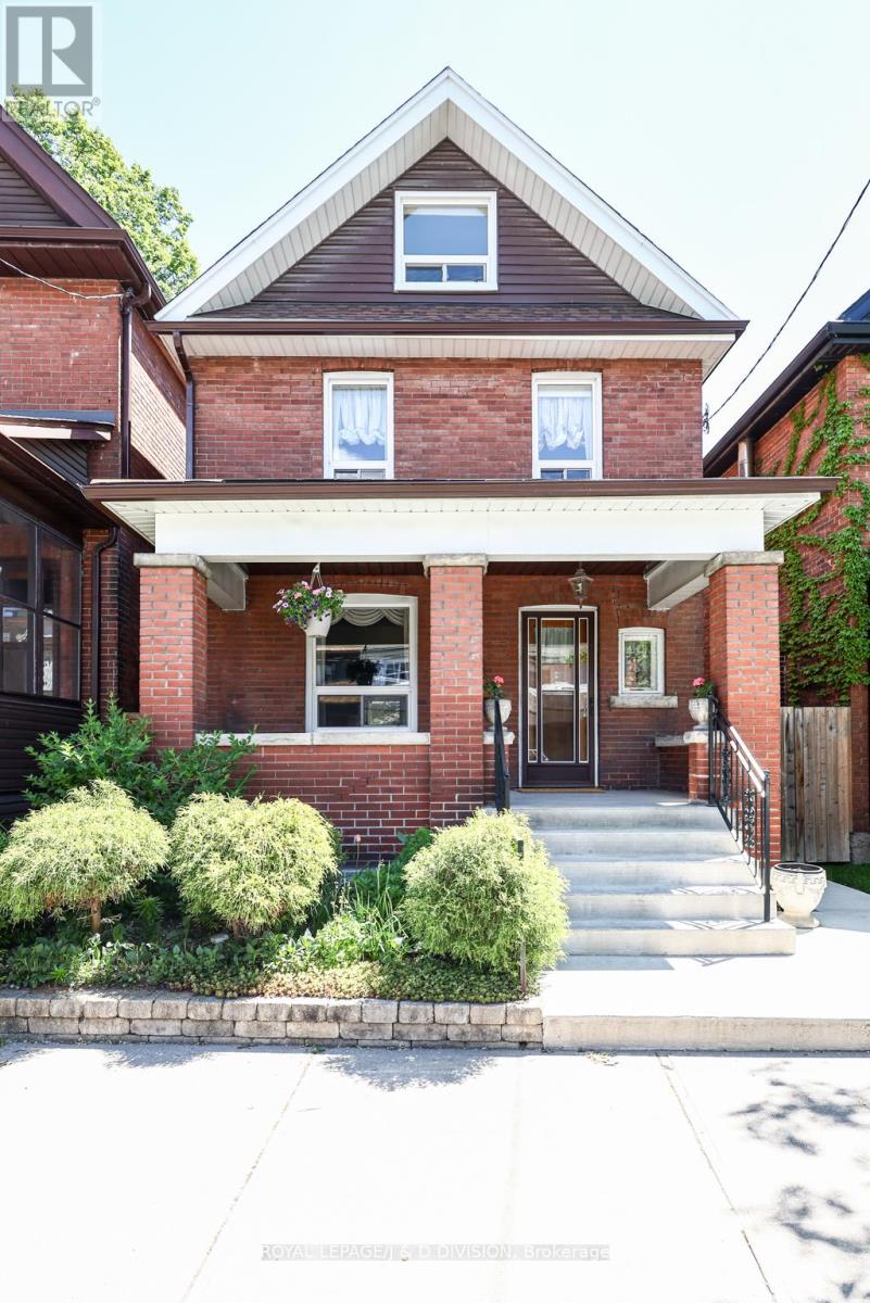 553 Runnymede Road, Toronto, Ontario  M6S 2Z8 - Photo 2 - W13234314