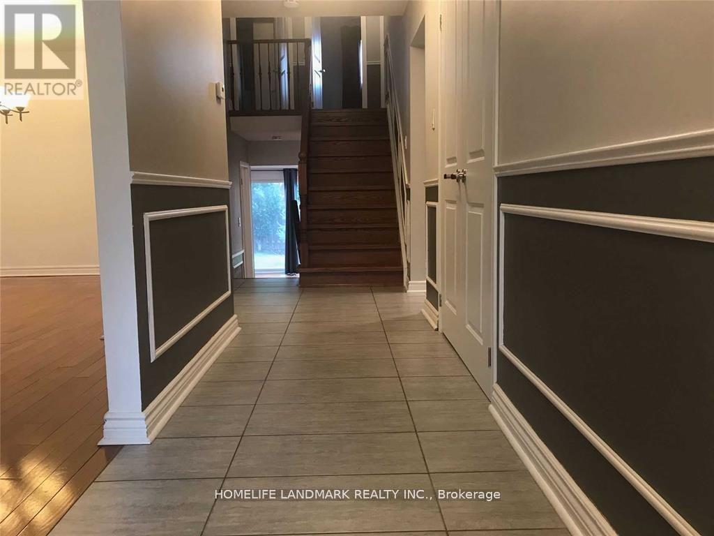 1431 Livingston Road, Oakville, Ontario  L6H 3G3 - Photo 3 - W13234320