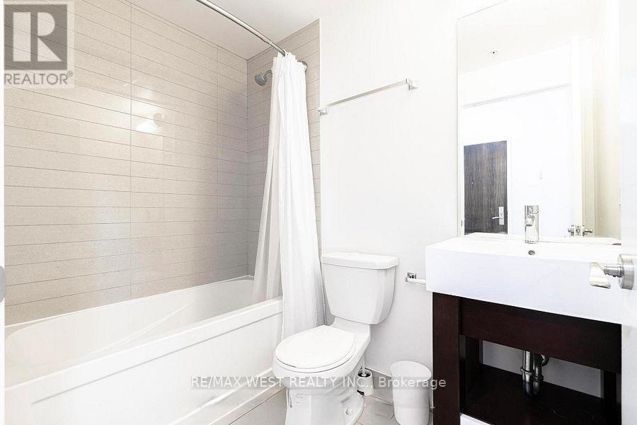 1402 - 840 Queens Plate Drive, Toronto, Ontario  M9W 0E7 - Photo 11 - W13234414