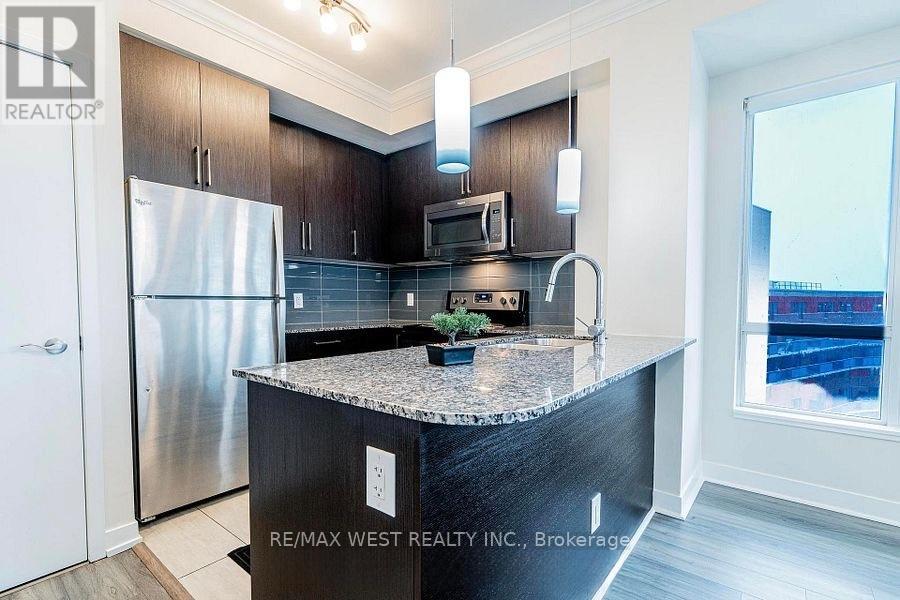1402 - 840 Queens Plate Drive, Toronto, Ontario  M9W 0E7 - Photo 3 - W13234414