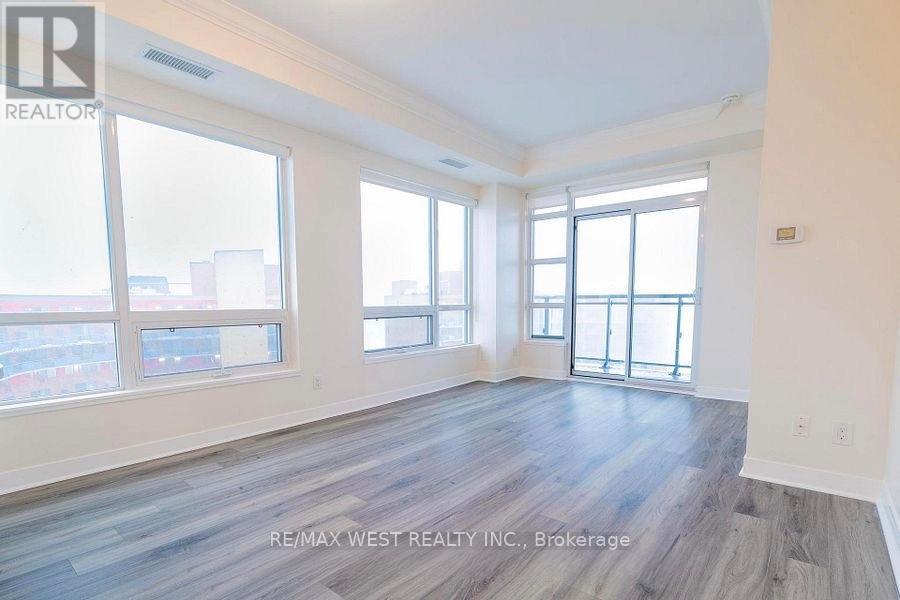 1402 - 840 Queens Plate Drive, Toronto, Ontario  M9W 0E7 - Photo 5 - W13234414