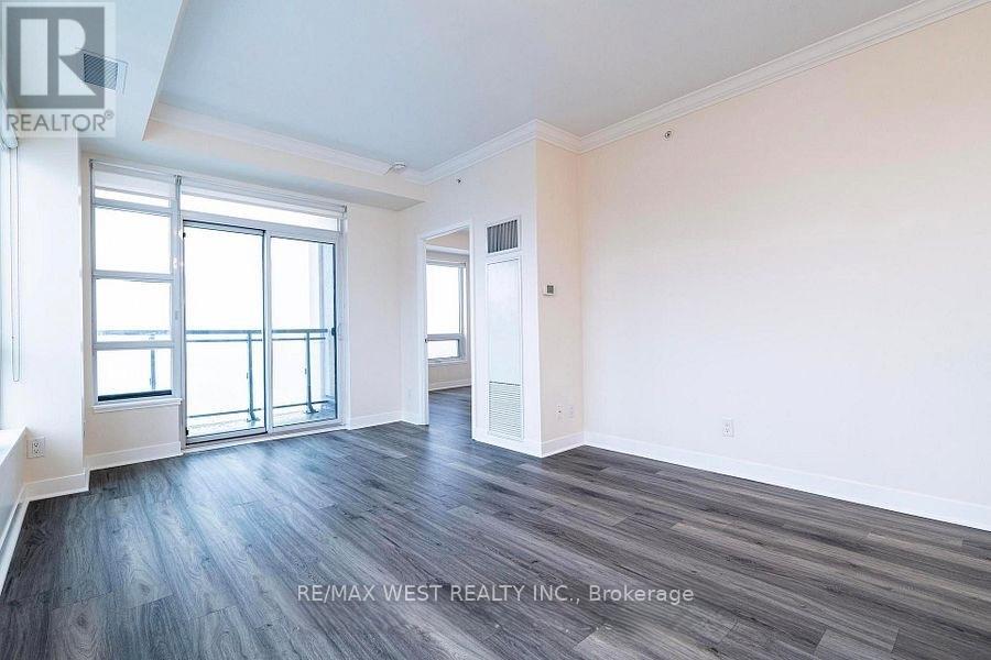 1402 - 840 Queens Plate Drive, Toronto, Ontario  M9W 0E7 - Photo 6 - W13234414