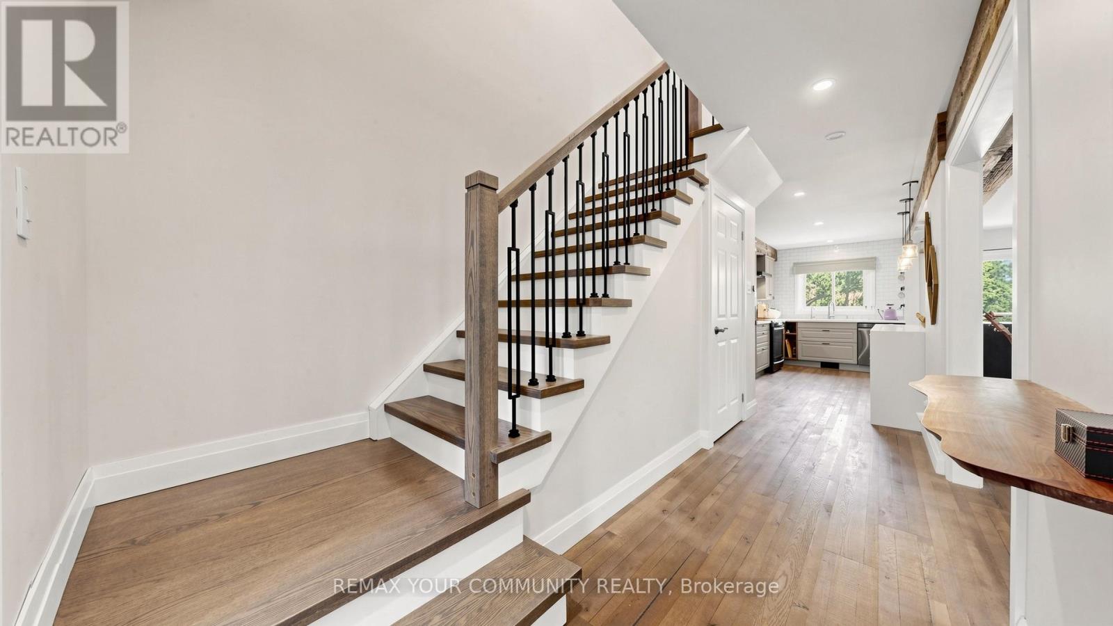 1248 Blackburm Drive, Oakville, Ontario  L6M 2N5 - Photo 15 - W13234434