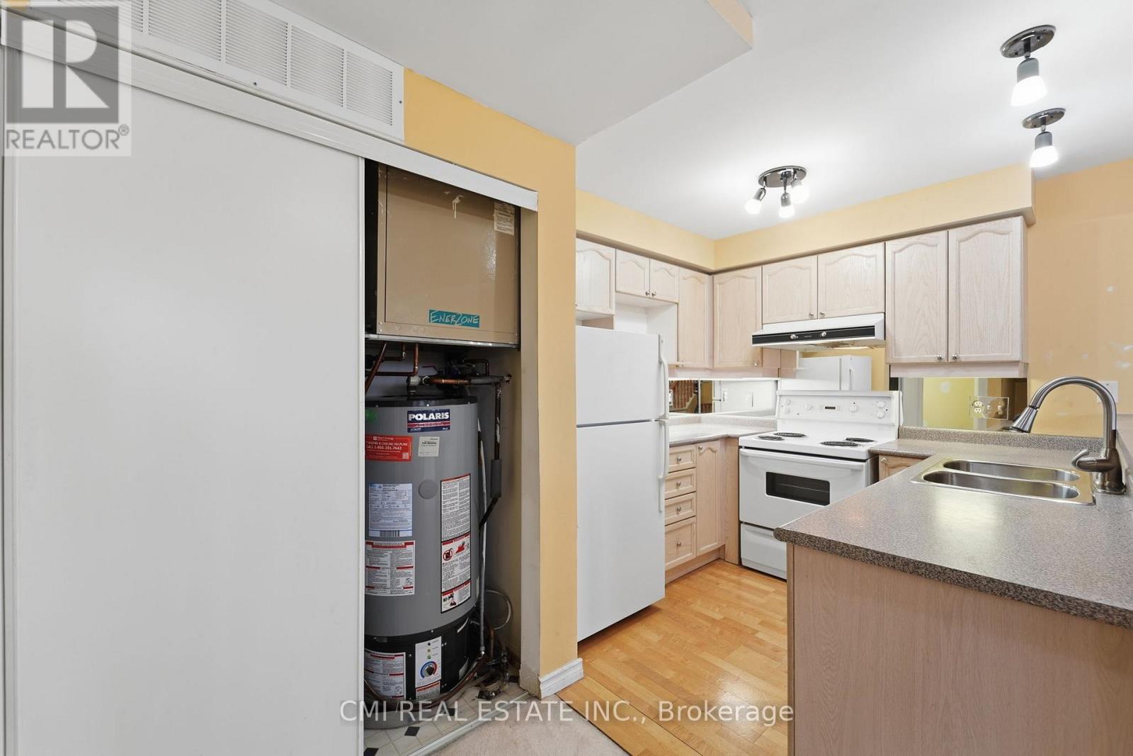 164 - 760 Lawrence Avenue W, Toronto, Ontario  M6A 3E7 - Photo 10 - W13234438