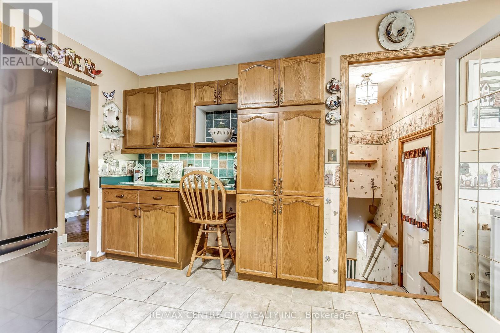 11 Willow Street, St. Thomas, Ontario  N5R 5Z7 - Photo 12 - X13234674