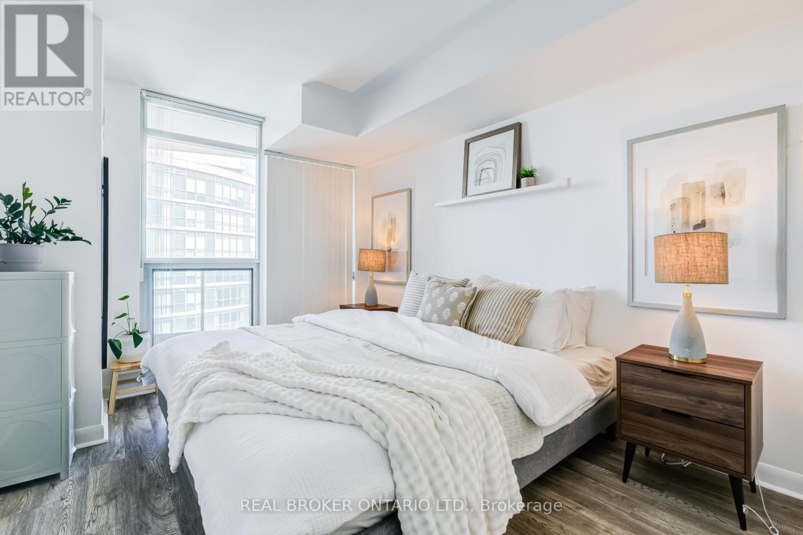 2806 - 225 Sherway Gardens Road, Toronto, Ontario  M9C 0A3 - Photo 11 - W13234478