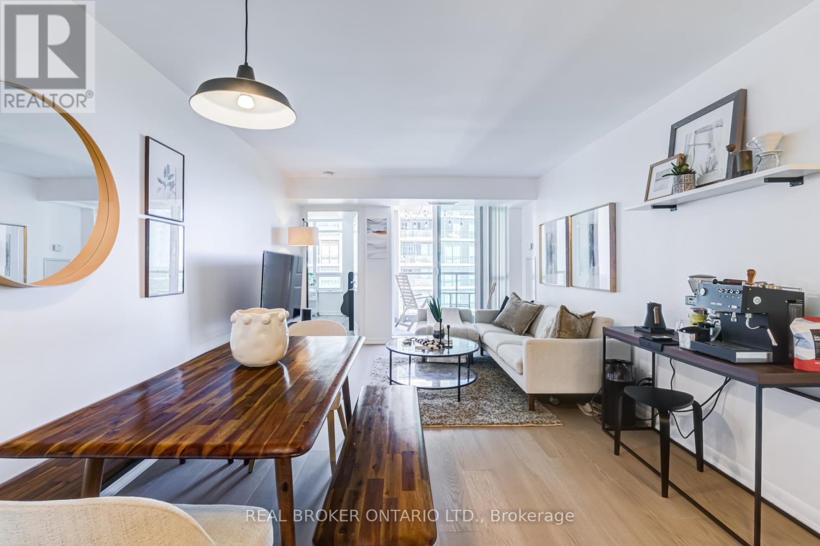 2806 - 225 Sherway Gardens Road, Toronto, Ontario  M9C 0A3 - Photo 4 - W13234478