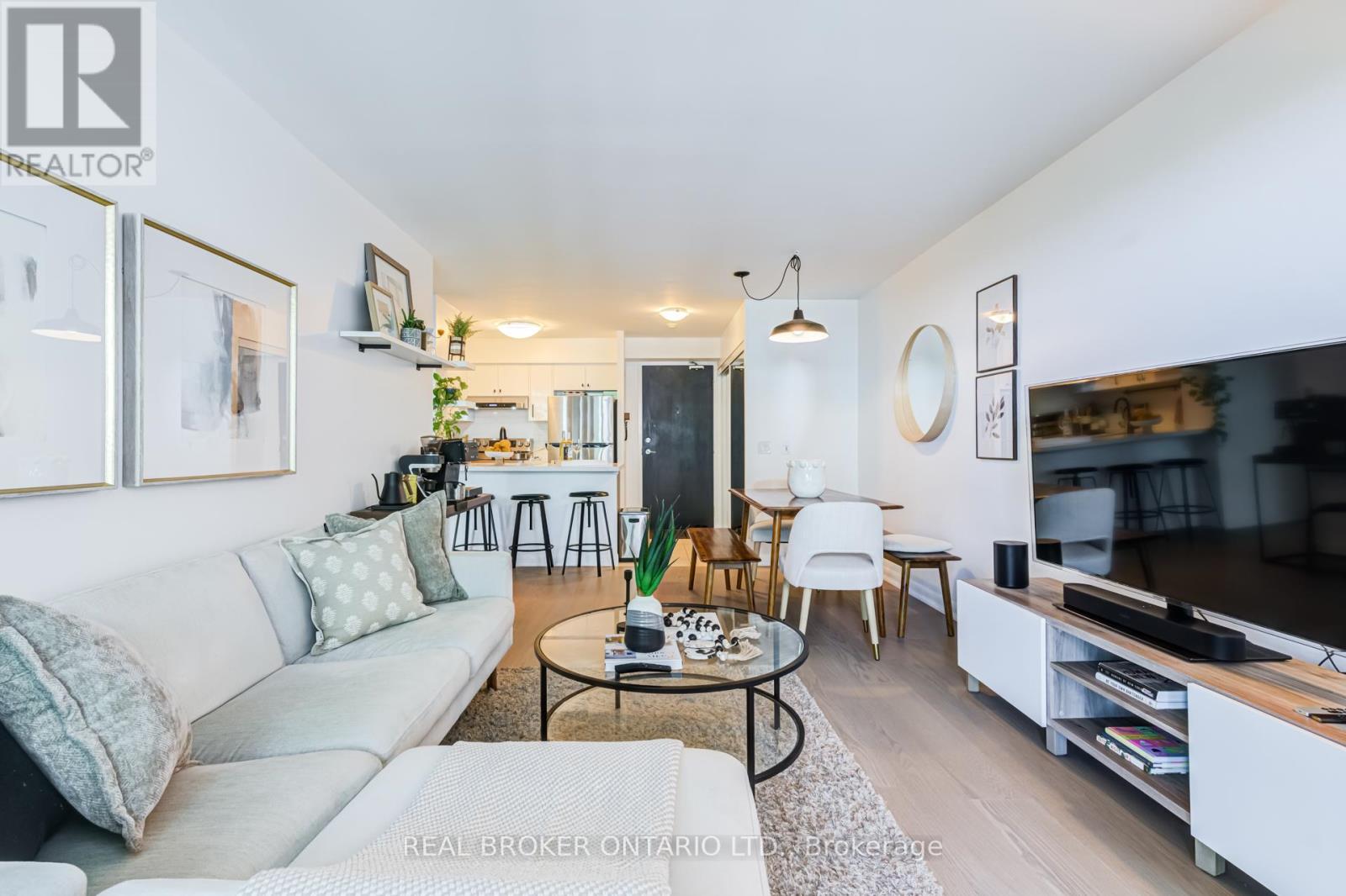 2806 - 225 Sherway Gardens Road, Toronto, Ontario  M9C 0A3 - Photo 8 - W13234478