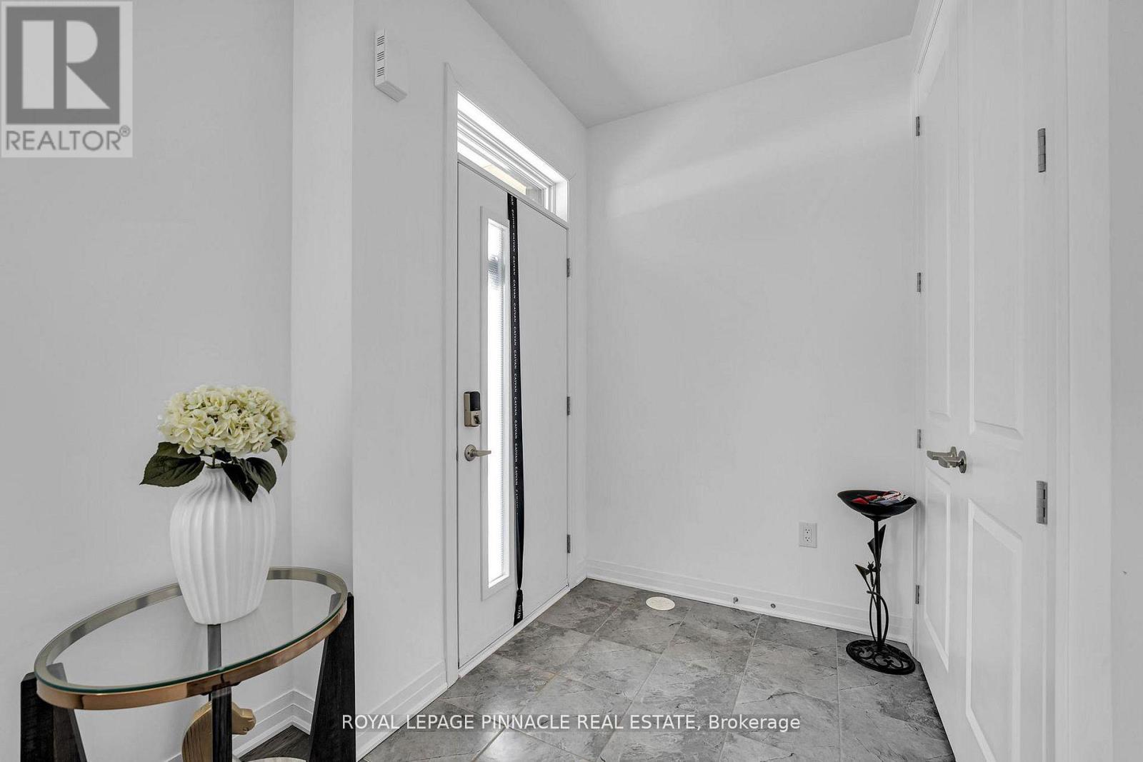 3234 Sixth Line, Oakville, Ontario  L6M 4K1 - Photo 6 - W13234512