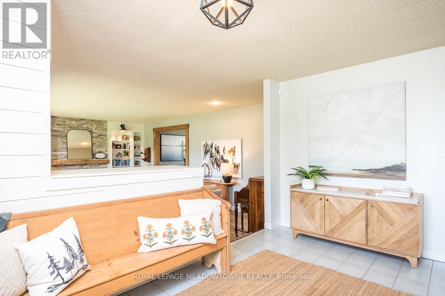 11276 Amos Drive, Milton, Ontario  L0P 1B0 - Photo 4 - W13234522