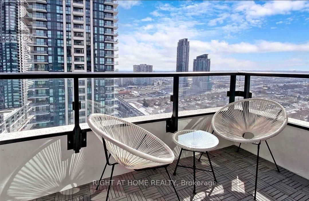 2008 - 4085 Parkside Village Drive, Mississauga, Ontario  L5B 0K9 - Photo 11 - W13234538
