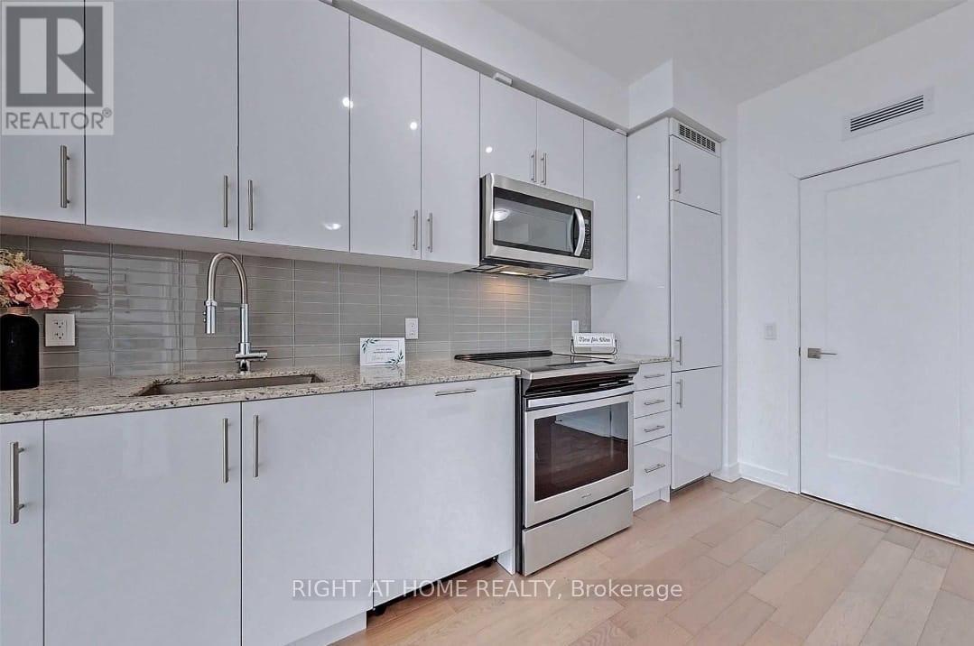 2008 - 4085 Parkside Village Drive, Mississauga, Ontario  L5B 0K9 - Photo 9 - W13234538