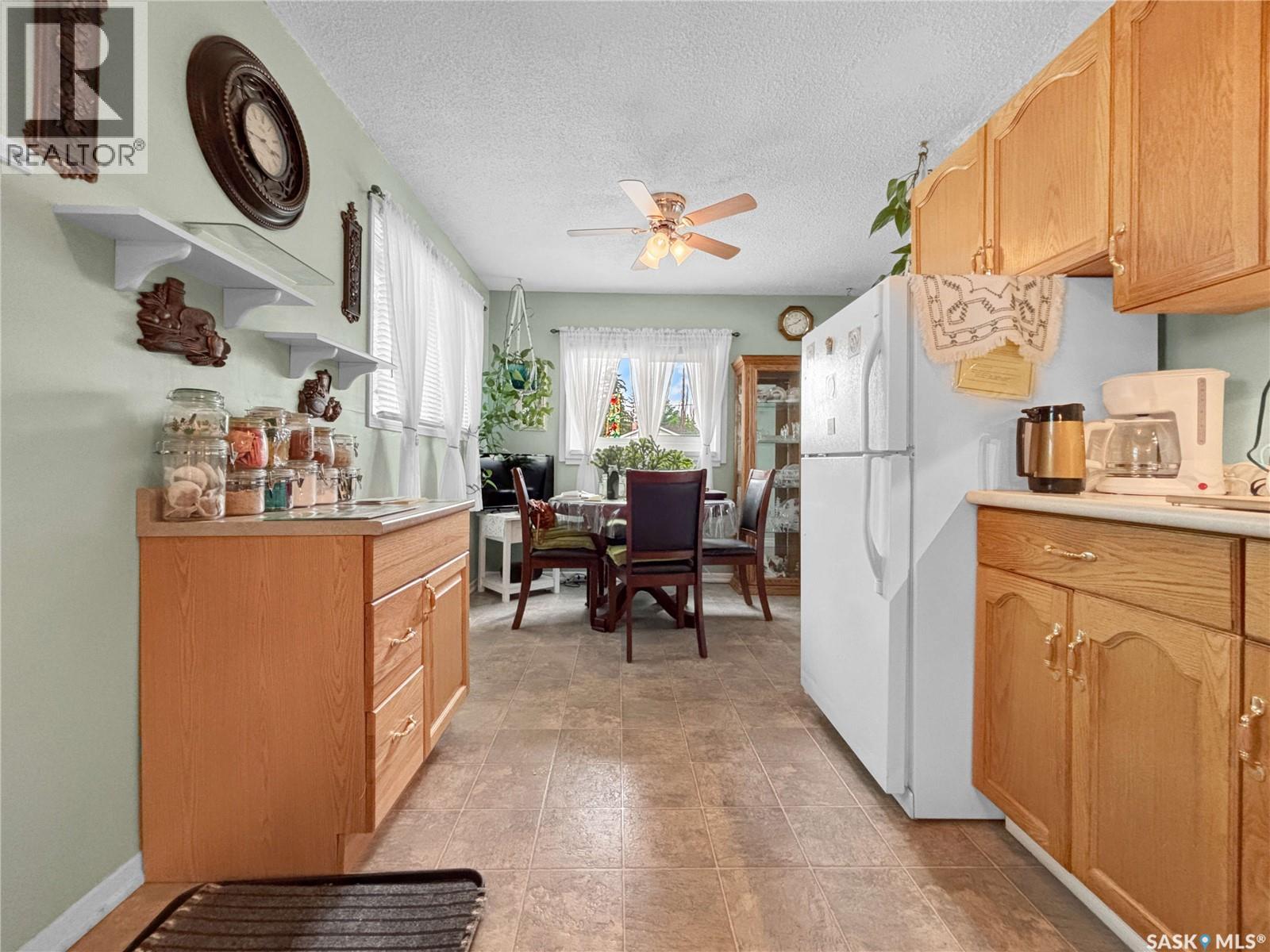 714 S Avenue N, Saskatoon, Saskatchewan  S7L 3A3 - Photo 7 - SK038098