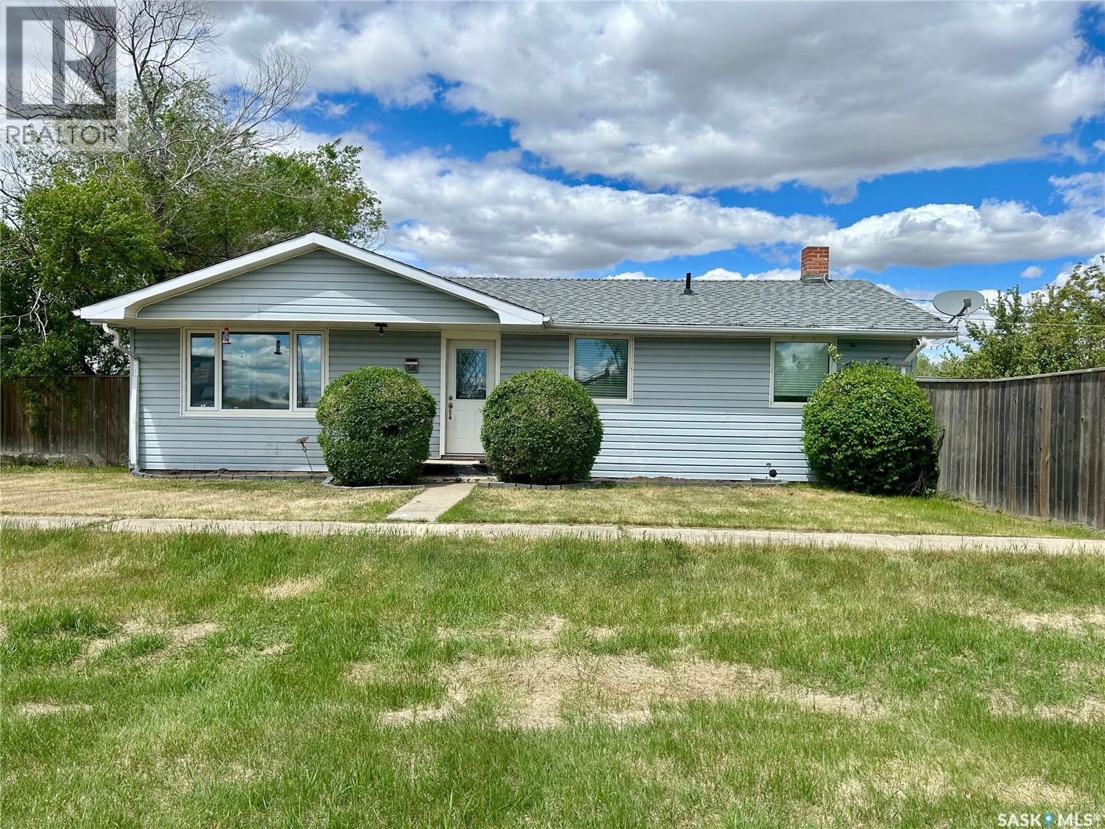 300 Main Street, Lang, Saskatchewan  S0G 2W0 - Photo 1 - SK038090