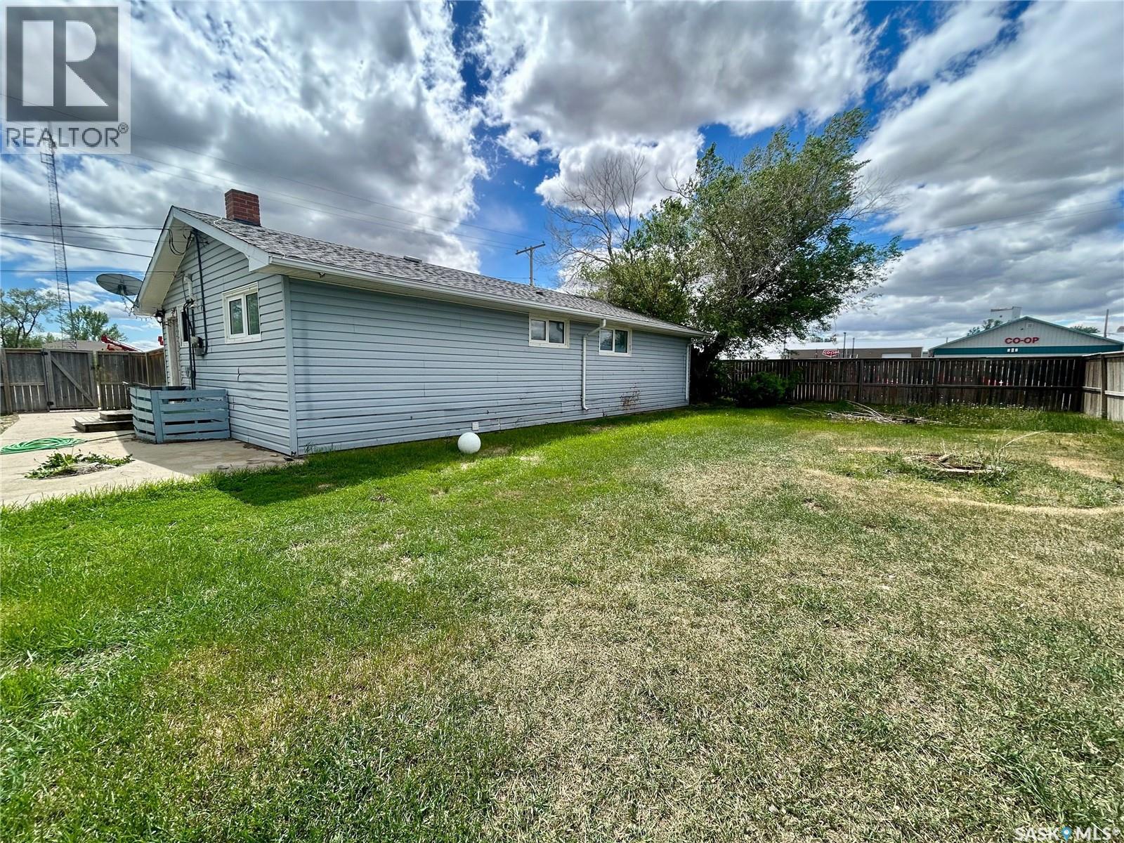 300 Main Street, Lang, Saskatchewan  S0G 2W0 - Photo 45 - SK038090