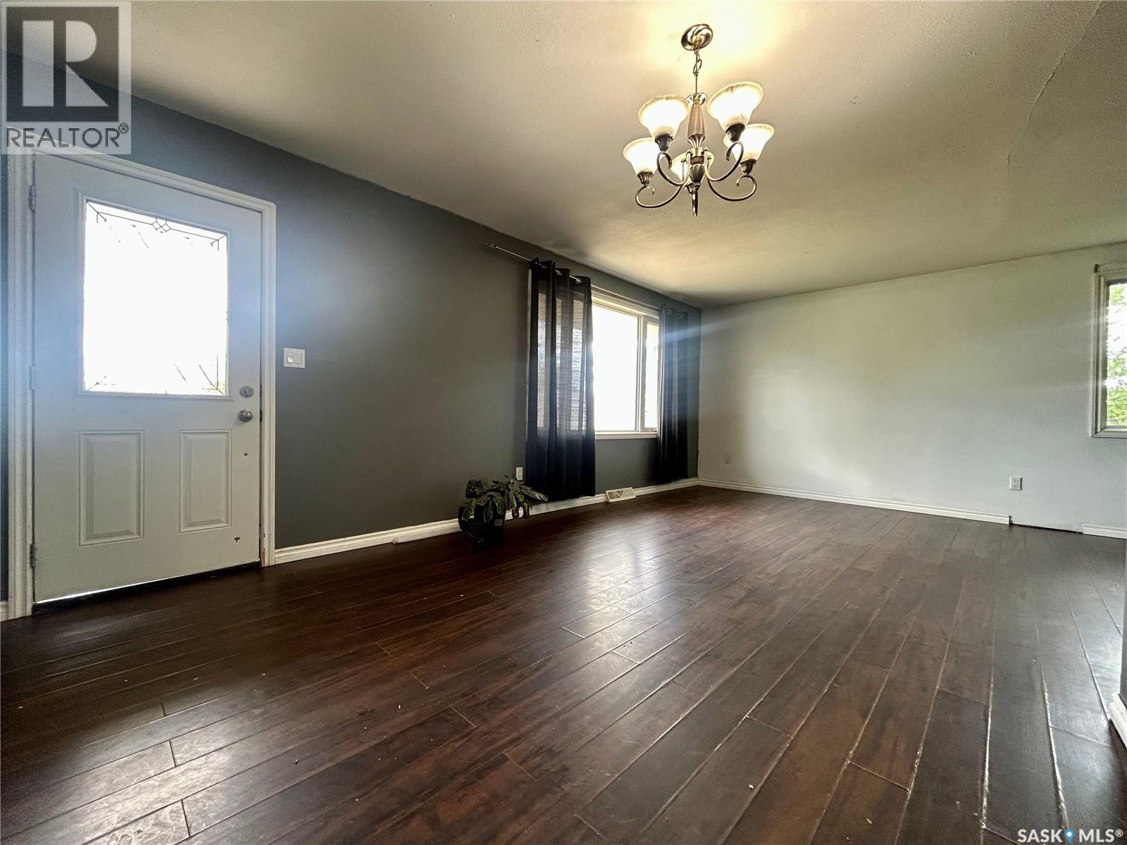 300 Main Street, Lang, Saskatchewan  S0G 2W0 - Photo 5 - SK038090