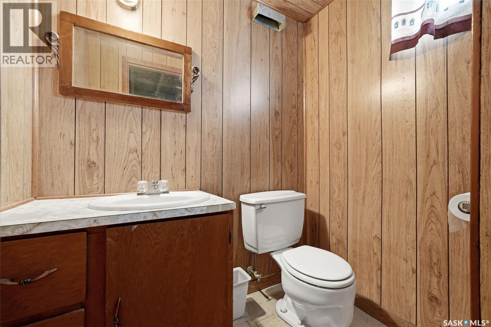 204 1st Avenue, Vibank, Saskatchewan  S0G 4Y0 - Photo 28 - SK037988