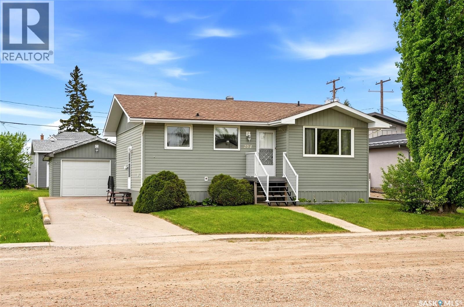 204 1st Avenue, Vibank, Saskatchewan  S0G 4Y0 - Photo 38 - SK037988