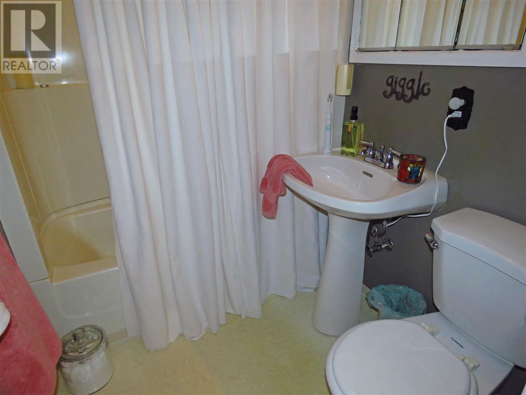 43 Strathcona Ave, Thunder Bay, Ontario  P7A 1R8 - Photo 18 - TB2601326