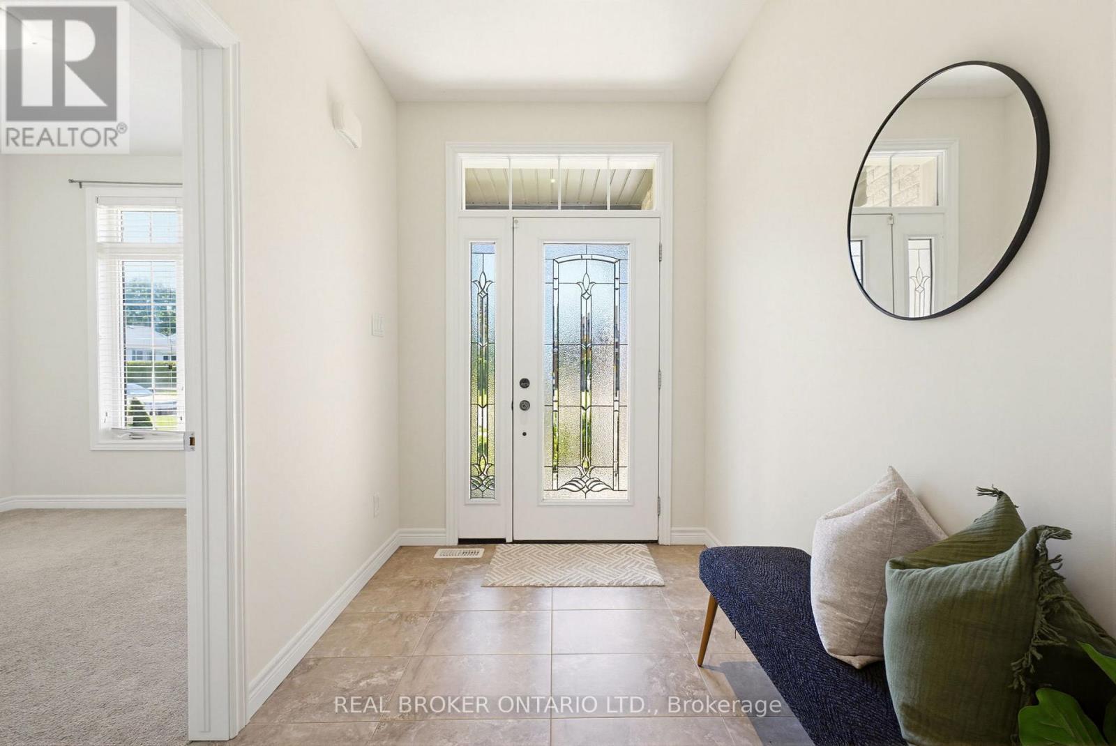 11 Cottonwood Street, Norfolk, Ontario  N0E 1Y0 - Photo 3 - X13234098