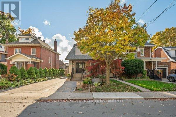 MAIN 2ND - 71 PAISLEY AVENUE N, Hamilton, Ontario