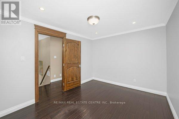 Main 2nd - 71 Paisley Avenue N, Hamilton, Ontario  L8S 4H1 - Photo 24 - X13234198