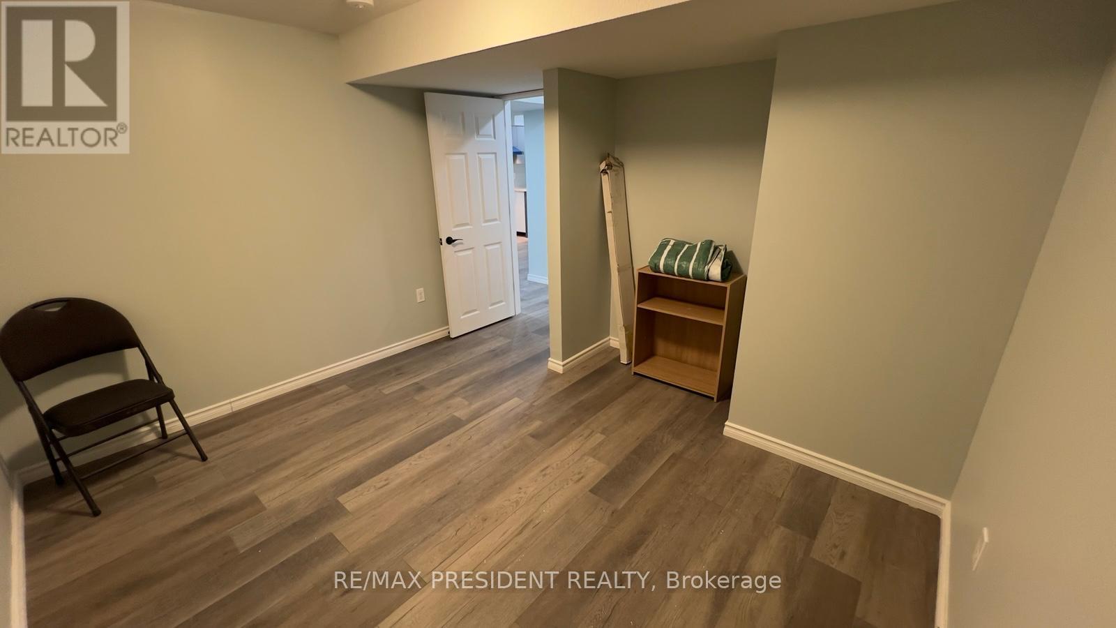 Basement - 592 Florencedale Crescent, Kitchener, Ontario  N2R 0N4 - Photo 7 - X13234208