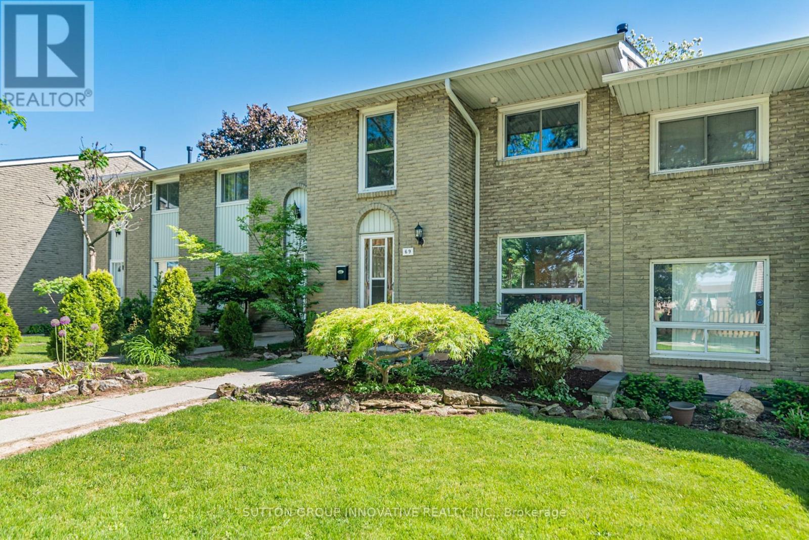 69 - 151 Gateshead Crescent, Hamilton, Ontario  L8G 3W1 - Photo 2 - X13234272