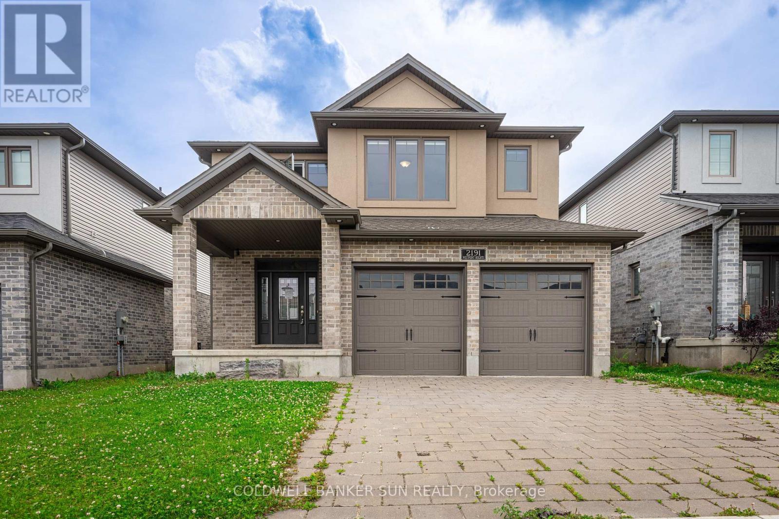 2191 WESTPOINT HEIGHTS, London South, Ontario