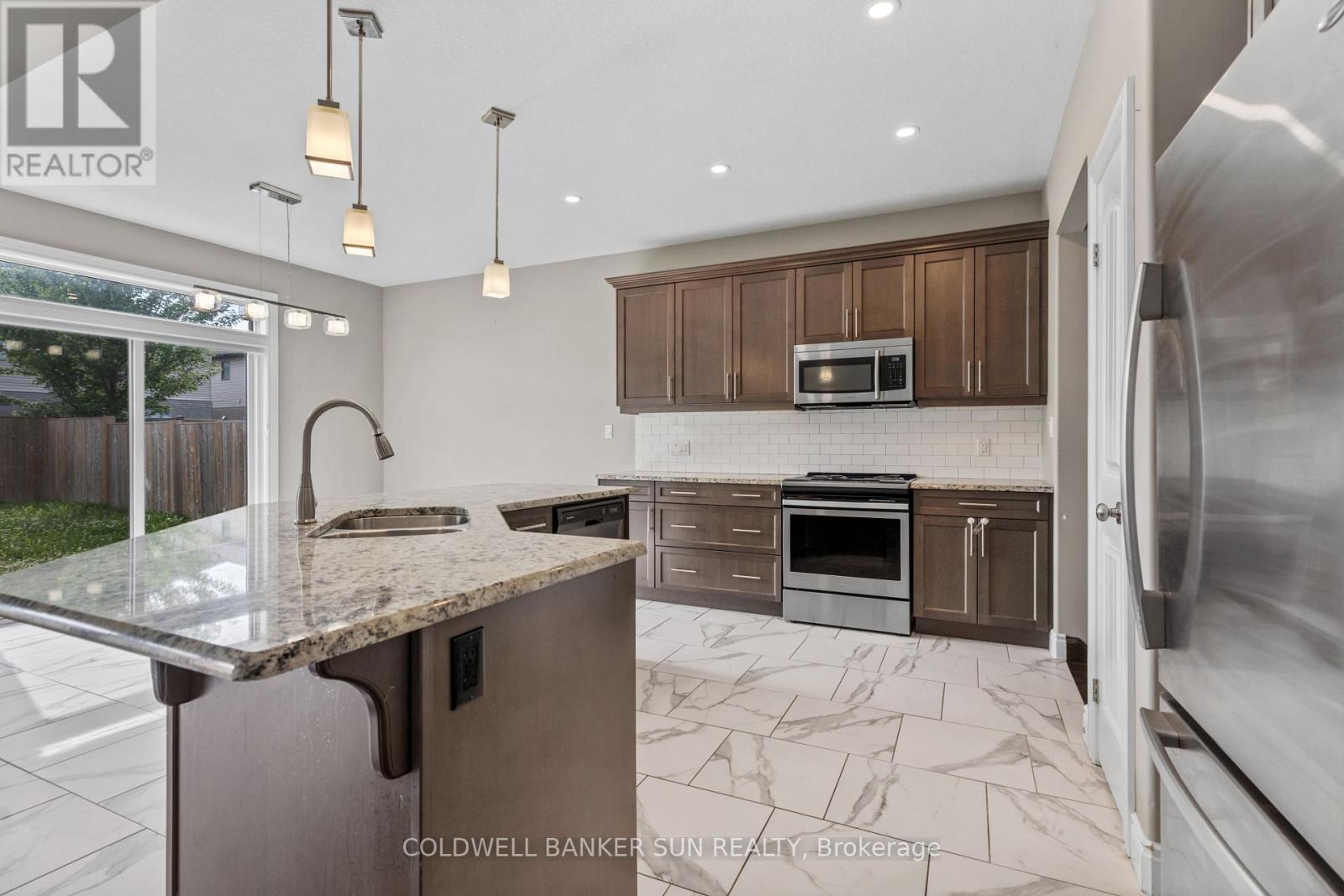 2191 Westpoint Heights, London South, Ontario  N6P 0E5 - Photo 8 - X13234398