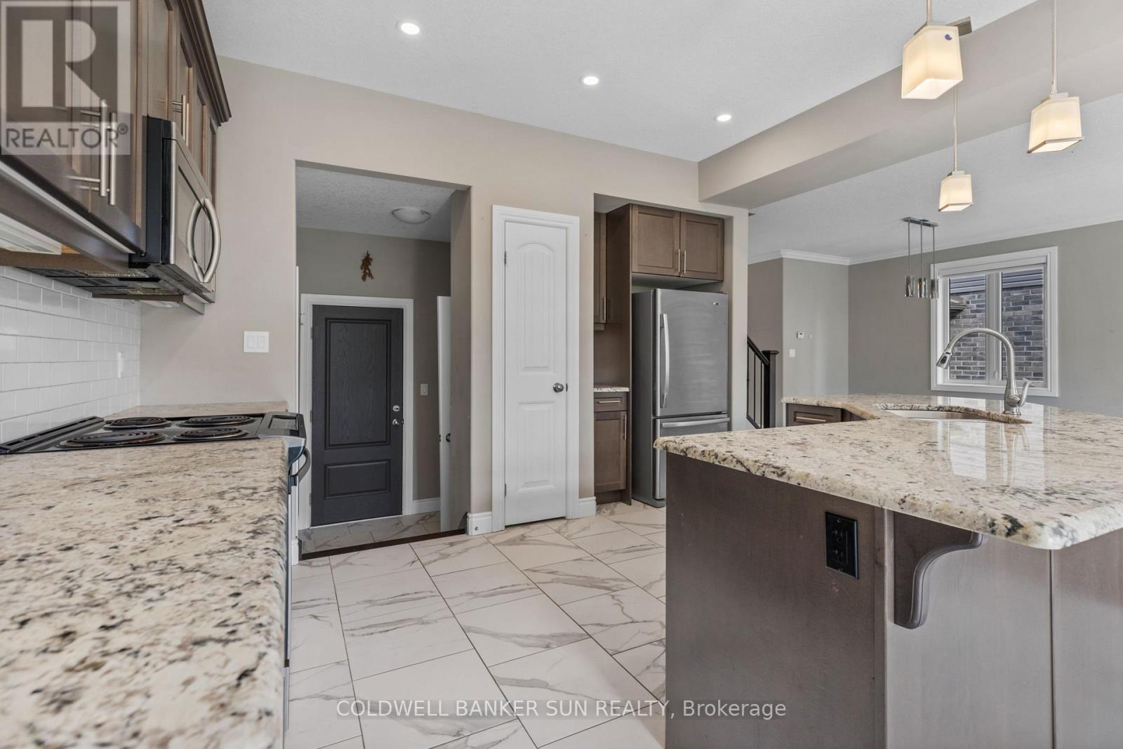 2191 Westpoint Heights, London South, Ontario  N6P 0E5 - Photo 9 - X13234398
