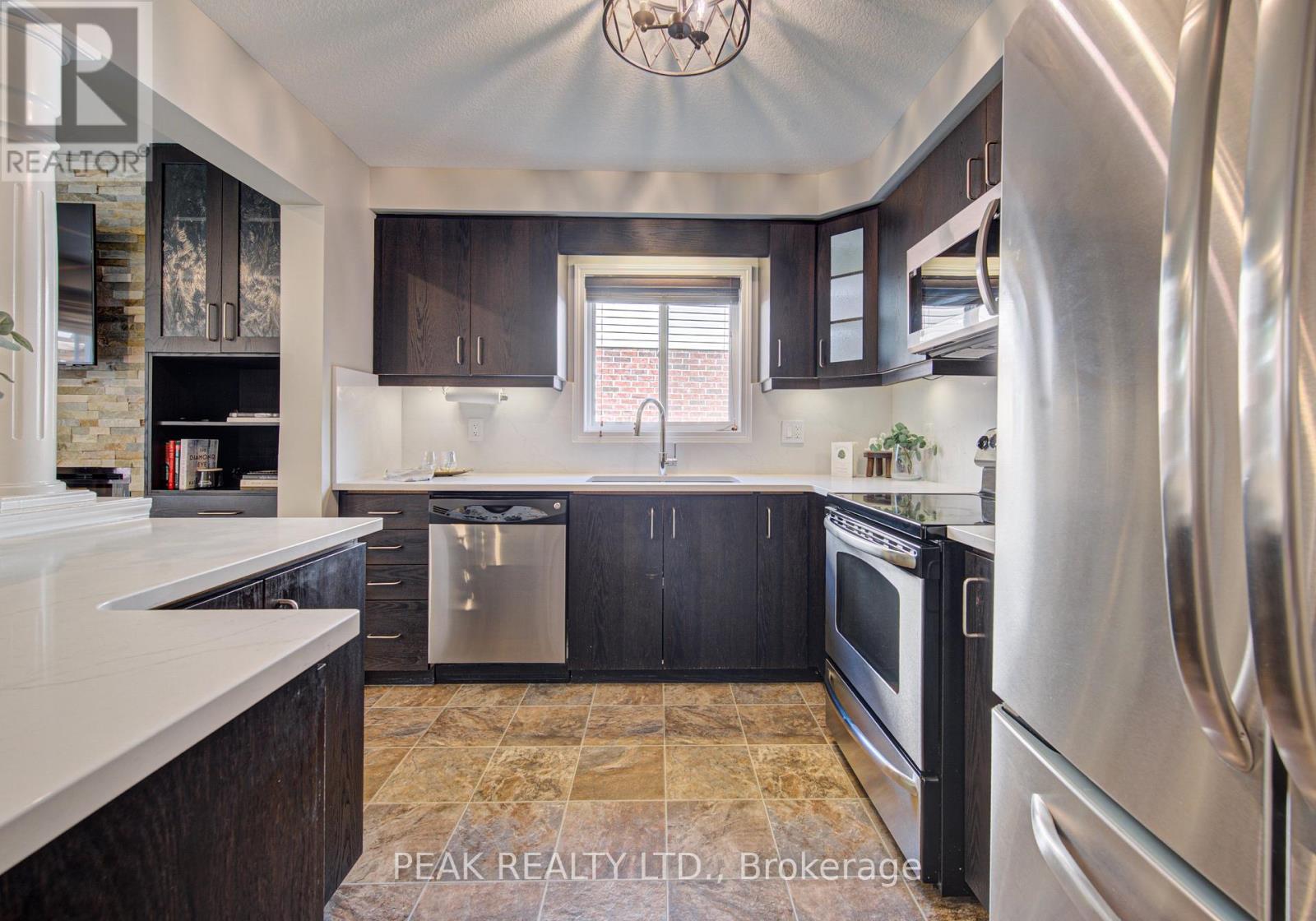 20 Walter Perry Place, Wilmot, Ontario  N3A 0B4 - Photo 4 - X13234488