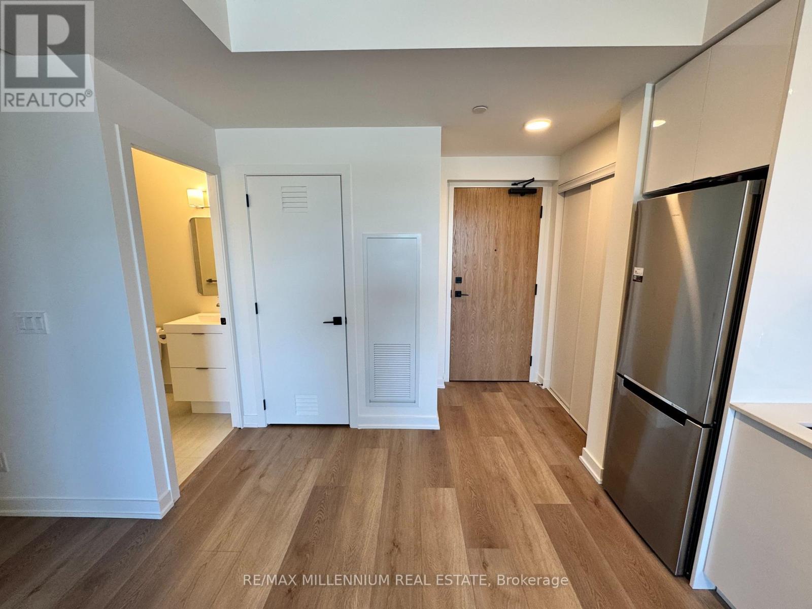 513 - 33 Erie Avenue, Brantford, Ontario  N3S 2E7 - Photo 2 - X13234536