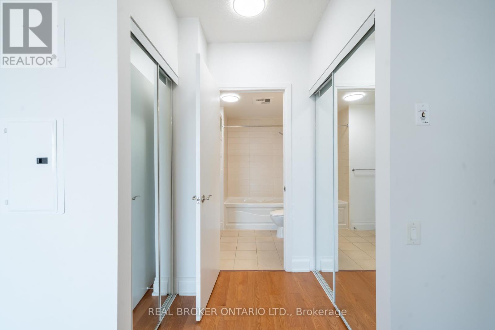 4403 - 2191 Yonge Street, Toronto, Ontario  M4S 3H8 - Photo 15 - C13234556