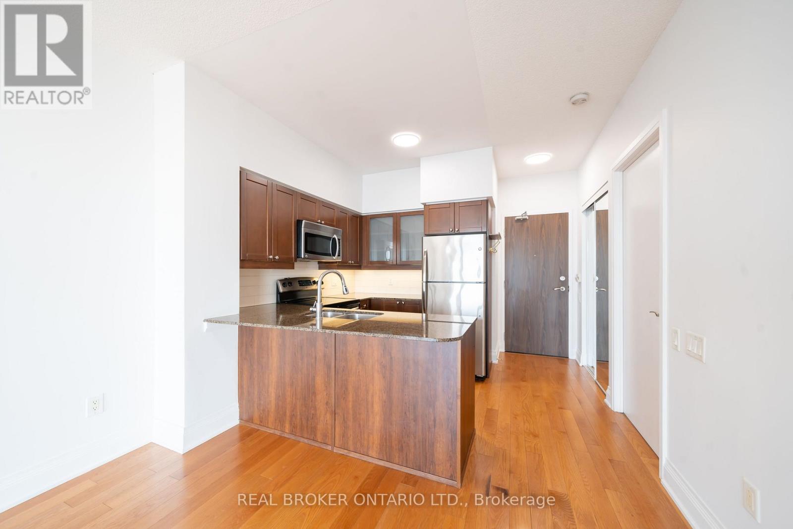4403 - 2191 Yonge Street, Toronto, Ontario  M4S 3H8 - Photo 3 - C13234556