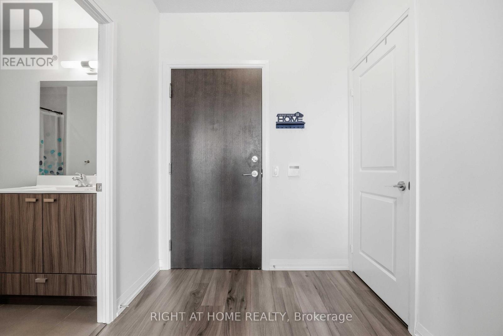 458 - 60 Ann Oreilly Road, Toronto, Ontario  M2J 0C8 - Photo 3 - C13234632